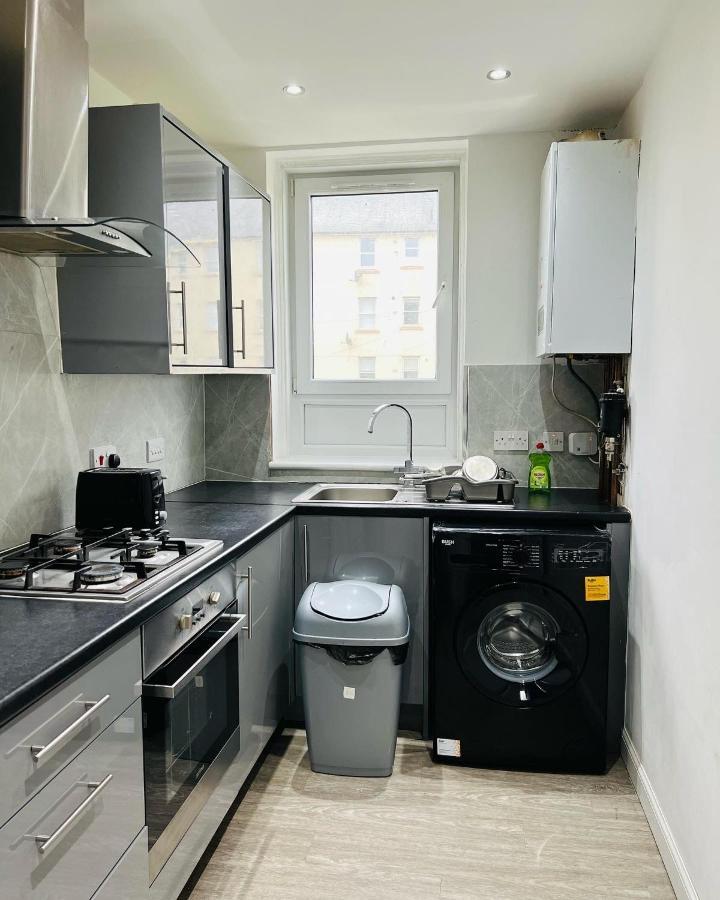 Simple 2Bed Flat In Edinburgh. Apartment Luaran gambar